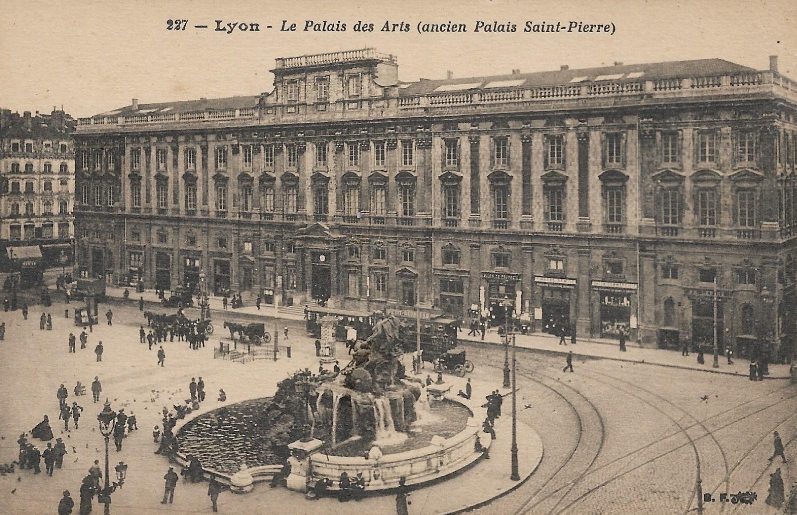 /France/FR_place_1903-1938_Lyon - Le Palais des Arts.jpg